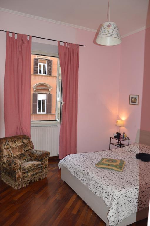 Guesthouse Stradivari Rome Buitenkant foto